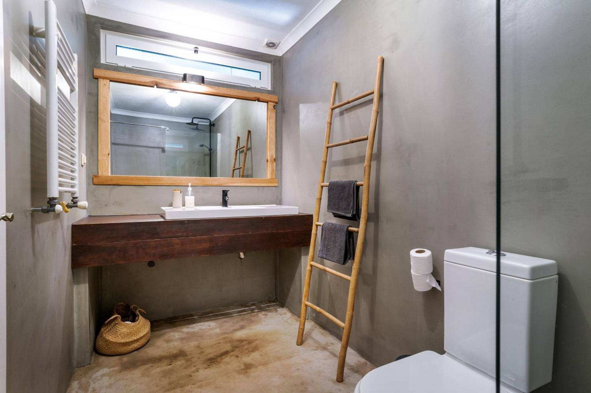 Beach House Clerigo - 2 Unique Apartments อัลเจซูร์ ภายนอก รูปภาพ